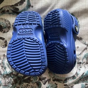 Toddler Crocs size 3